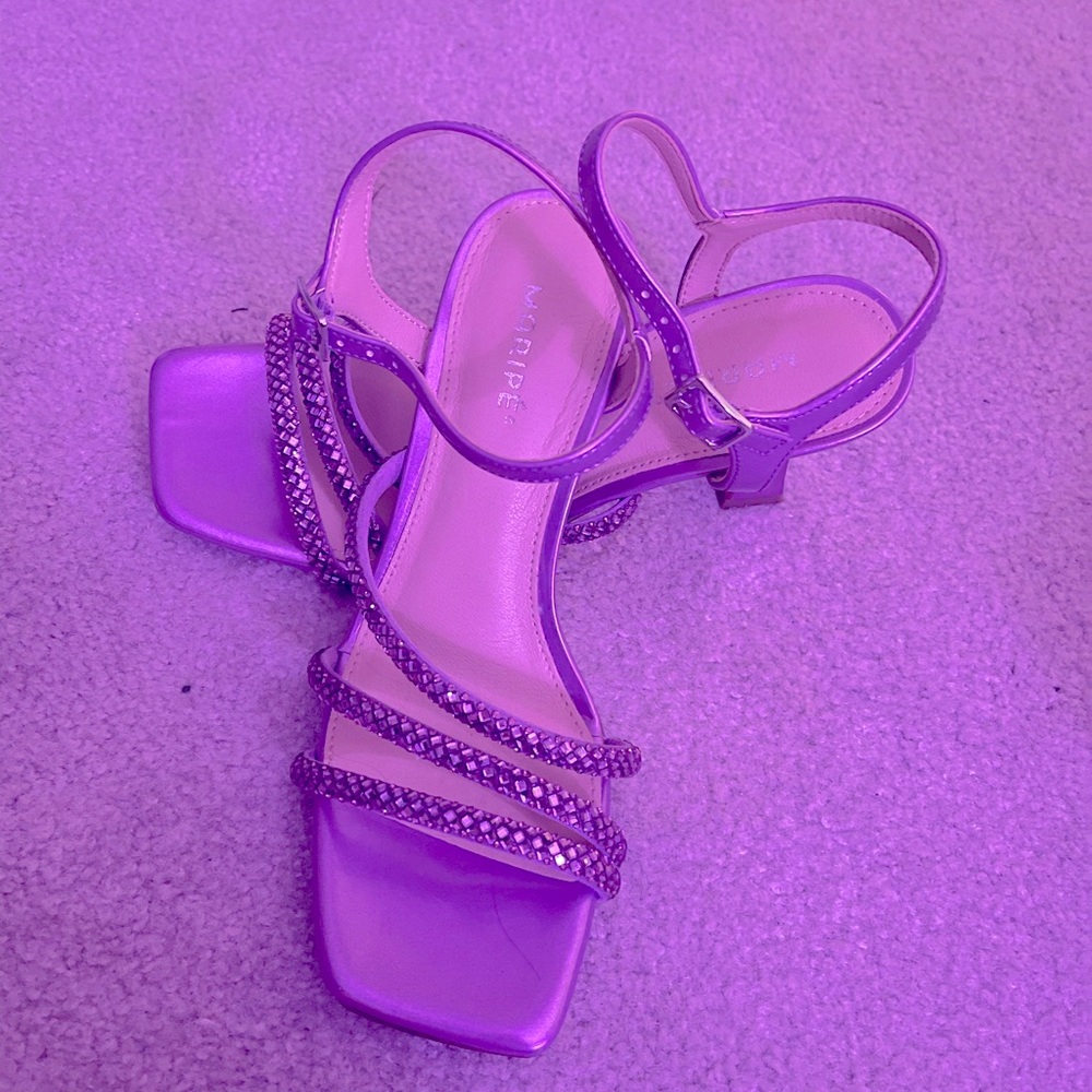Women’s shoes- heels